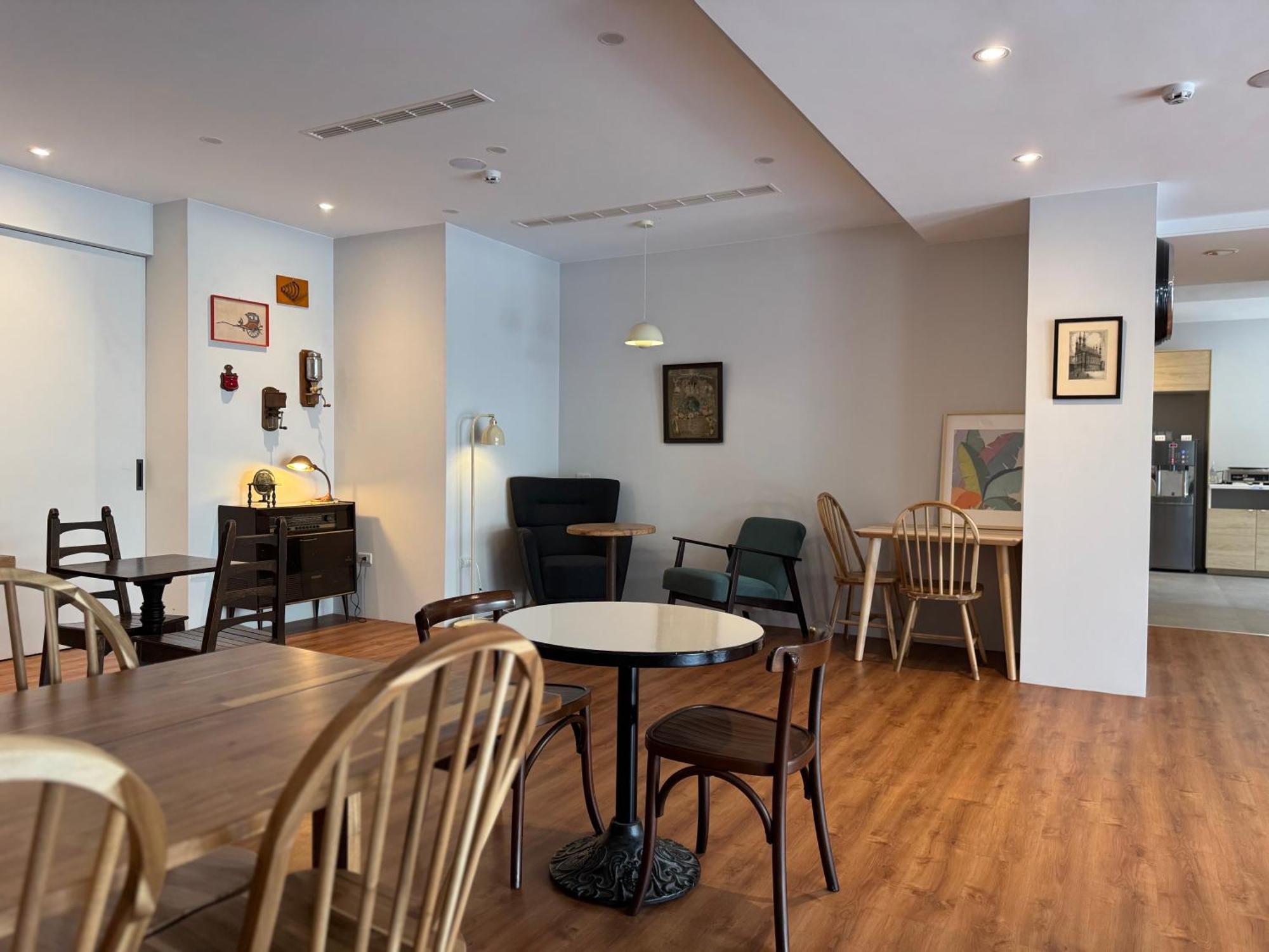 Yoshi Hotel - Tainan Sinmei Branch מראה חיצוני תמונה
