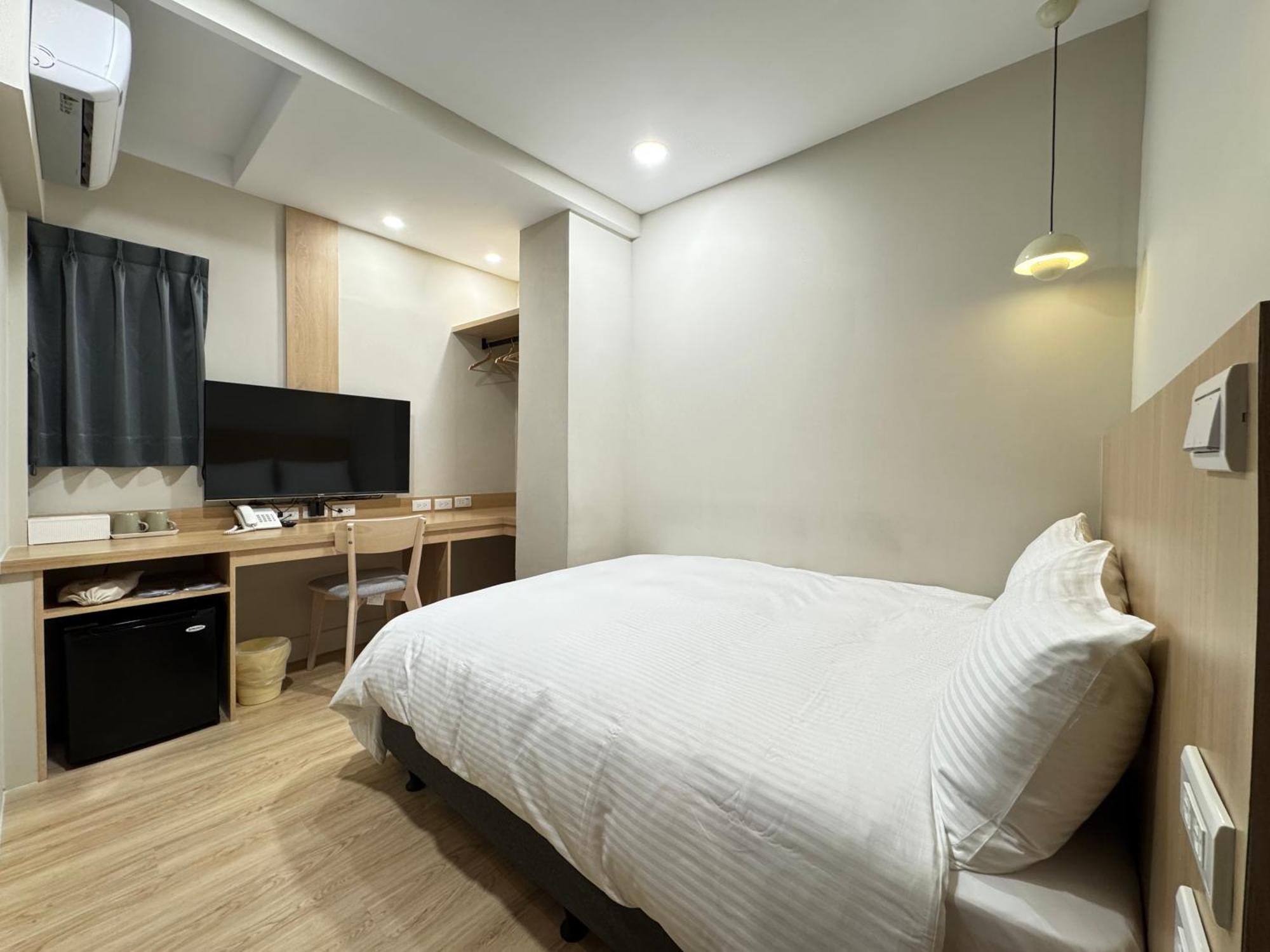 Yoshi Hotel - Tainan Sinmei Branch מראה חיצוני תמונה